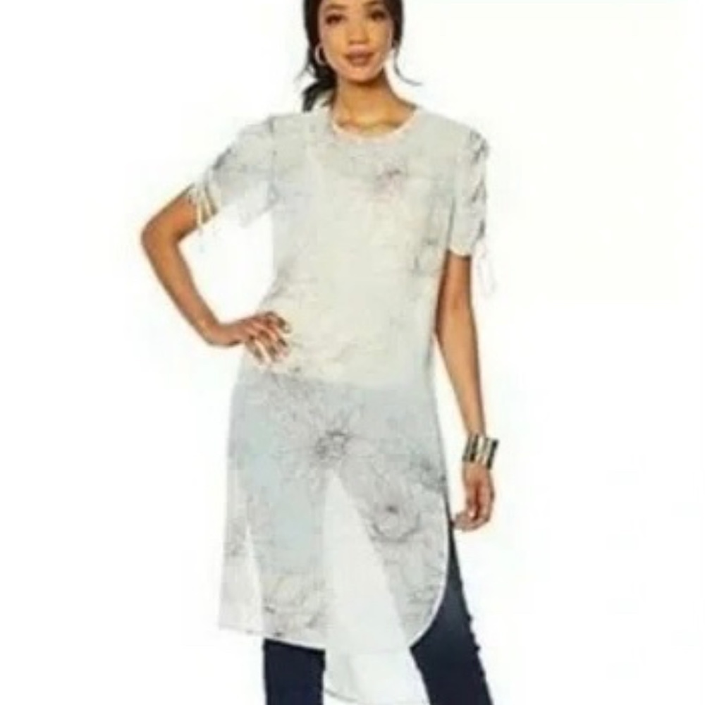 Vince Camuto Ruched Sleeve Sheer Floral Pagoda Blossoms Tunic W/ Side Slits 1X